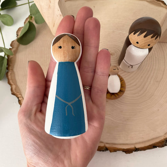 Wooden peg doll Nativity Scene